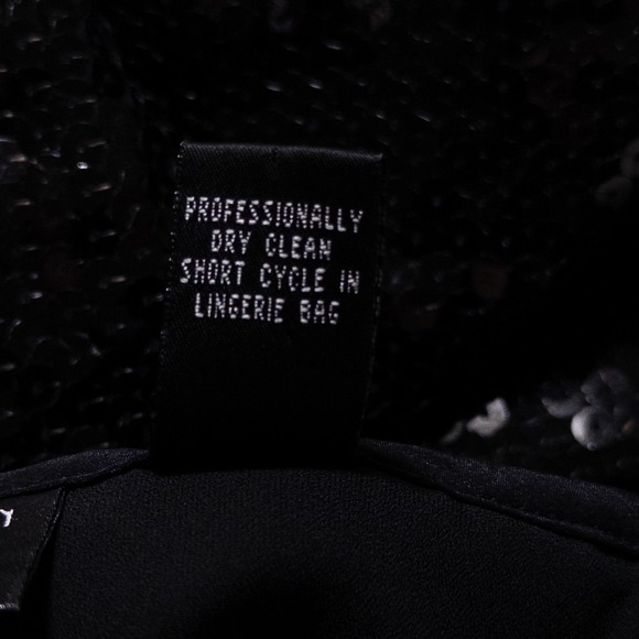 Vintage INC International Concepts Pencil Skirt Sz 2 Black Sequins Silk Glam - Picture 8 of 8